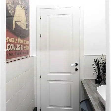 Comecasa Home Sweet Home Porta Romana アパート